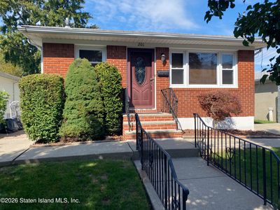 201 Cuba Ave