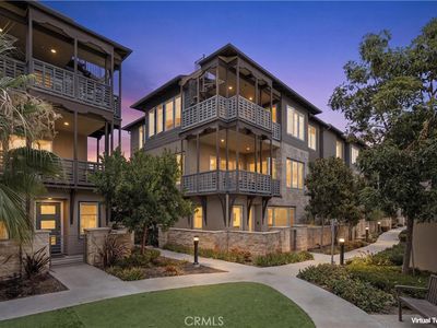 1313 Doheny Way