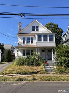 176 Manhattan Avenue