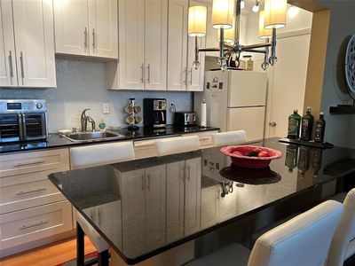 1821 NE 62nd St #331