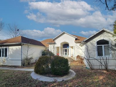 2016 Timberlake Road