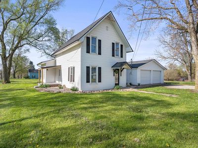 Property at 301 S High St, Albion, IN