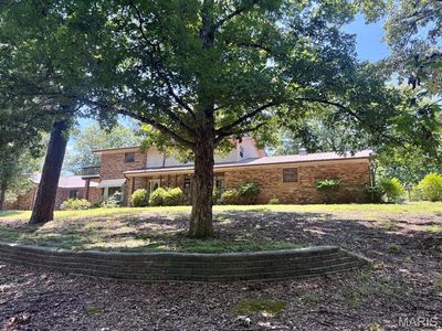 16482 Shady Mount Dr