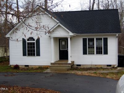 2864 Maple Ave