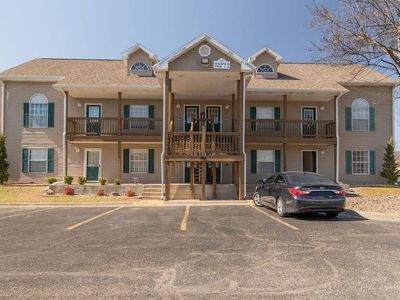 590 Abby Ln Building 59-8