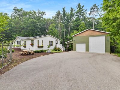 4033 Harolds Rd