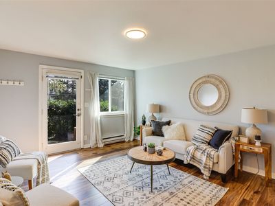 4111 Whitman Avenue N UNIT 204