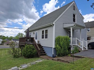 642 N Delphine Ave
