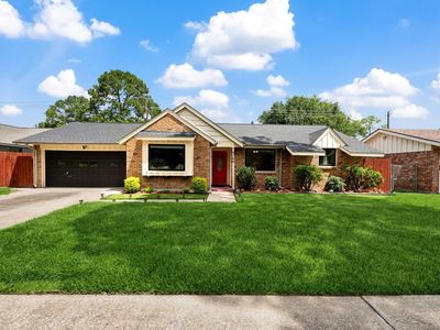 9766 Cedardale Dr