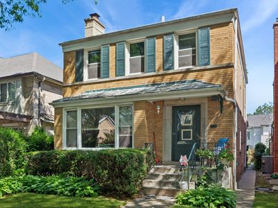 2904 W Fargo Ave