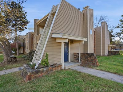 7325 S Yale Ave APT 213