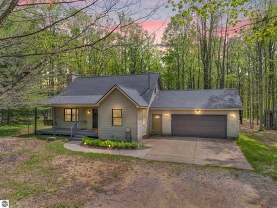 2560 S 25th Rd