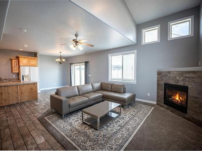 2615 W 500 N APT 9