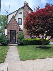 12 Ferncliff Rd