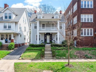 2265 Grandview Ave