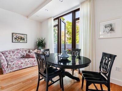 315 Gates Ave APT 1F