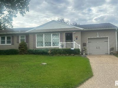 Property at 3312 Lawrence Rd, Quincy, IL