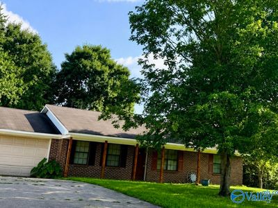 Property at 104 Puritan Cir, New Market, AL