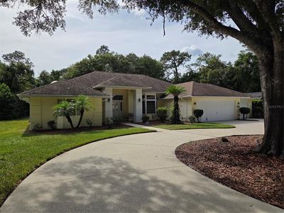109 BYRSONIMA CIRCLE