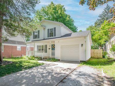 1270 Delia Ave