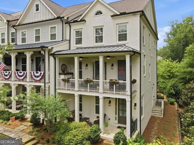 575 Woods Walk