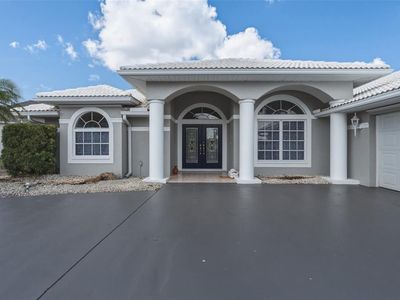 1083 Manilla Ln