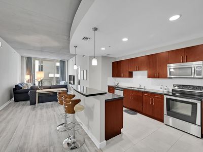 300 S Australian Avenue #1119