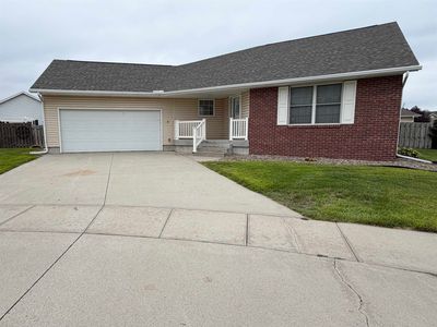 4926 Tallgrass Pl