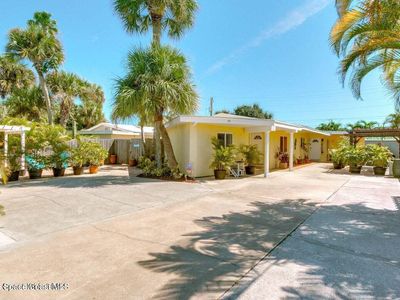 411 Sunrise Dr