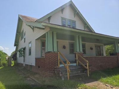 11237 Main St