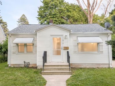 910 Wilson Ave