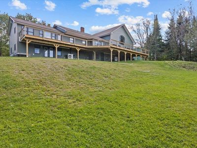 898 Gonyeau Road