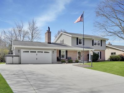 12915 West Wilbur DRIVE