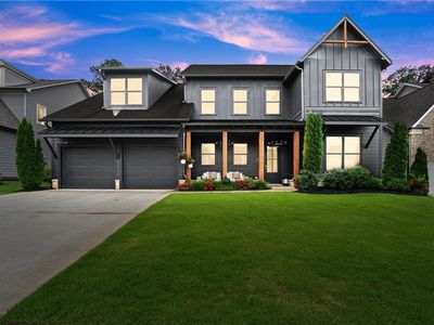 712 Bridgeview Dr