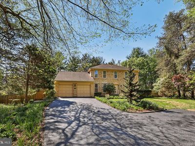 1102 Bettstrail Way