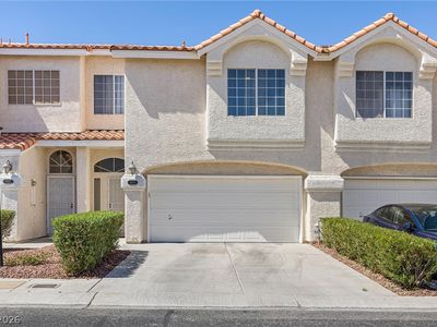 5978 Greenery View Ln