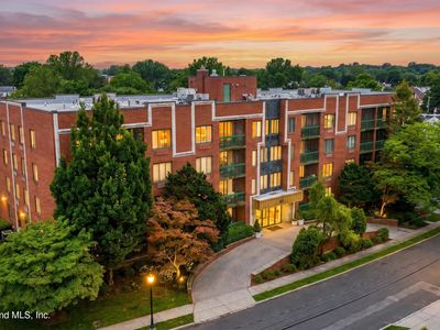 41 Wellington Ct APT 3F