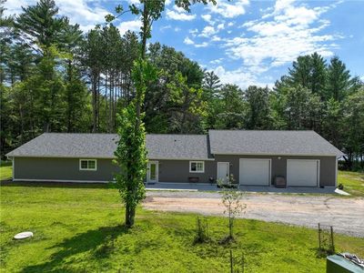 W10362 Lower Lake Drive