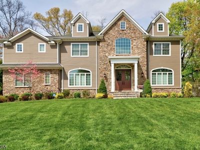 127 Edgewood Dr