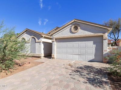 1862 E PEACH TREE Drive