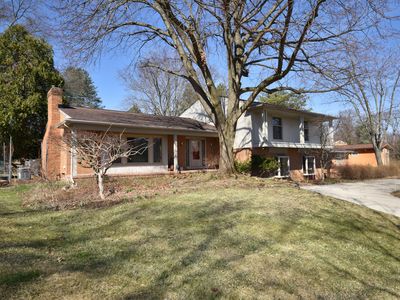 28107 New Bedford Dr