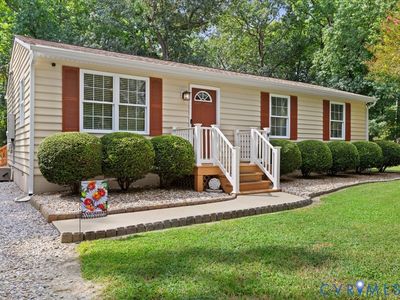 Property at 10121 Hickory Rd, South Chesterfield, VA