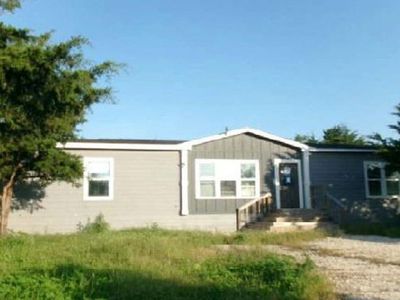 325 Club Lake Rd