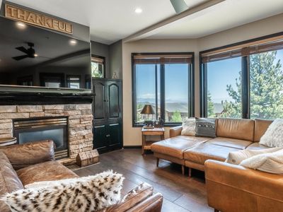 300 Juniper Springs Dr #111