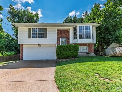 1208 Walnut Dr