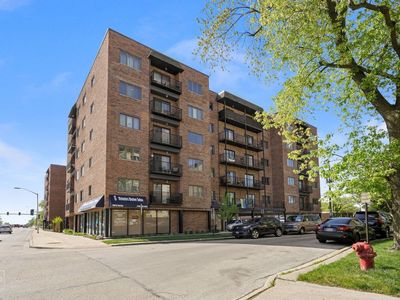 7904 W North Ave APT 407E