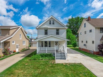3018 Russell Ave