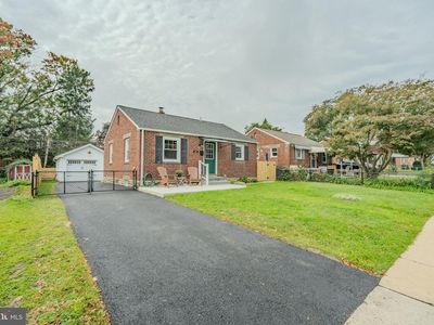 1336 Warren Ave