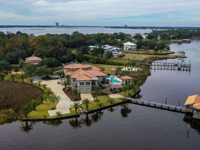 104 Spanish Point Cres