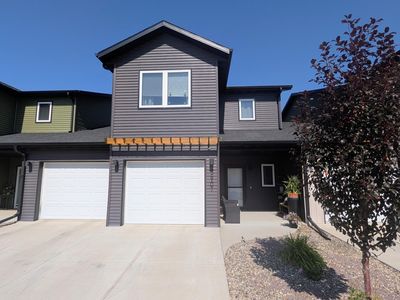 3907 Leighton Dr